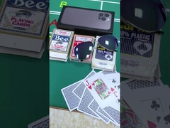 কার্ড চশমা চিহ্নিত